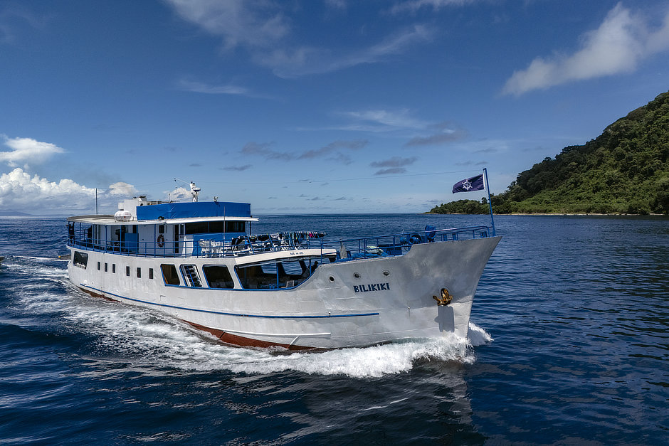 The Bililkiki Liveaboard underway