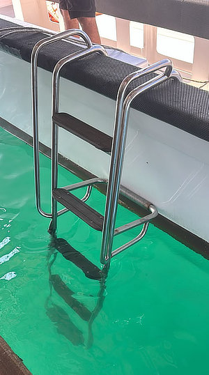 Naga Biru snorkel boat ladder