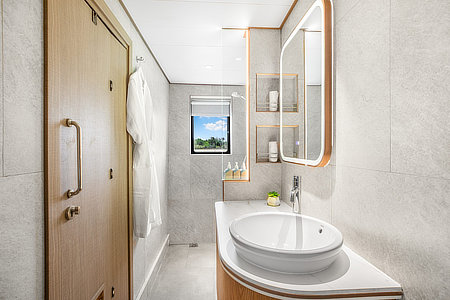 Solitude Gaia All Ocean View Cabins En-Suite